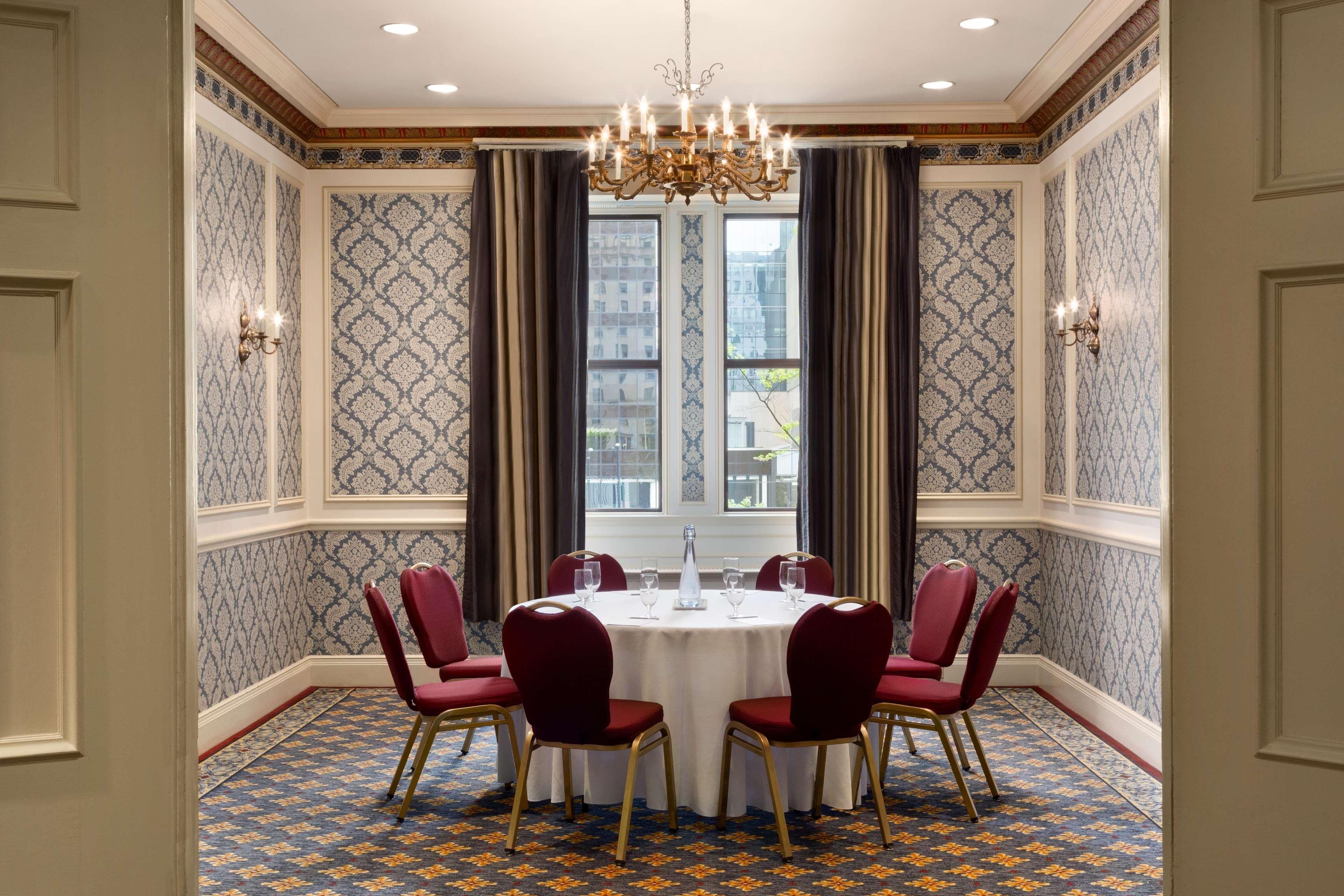 Fairmont Hotel Ванкувер Экстерьер фото The 1903 Room